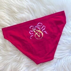 NWOT Victoria’s Secret holiday panty